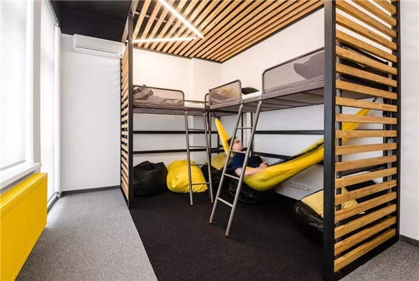 腎透支也不放棄搬磚的白領(lǐng)們，看看這個(gè)超skr的(圖5)