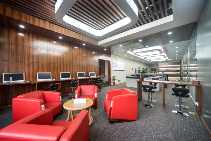 裝修解析：辦公室裝修的細(xì)節(jié)問題：天、地、隔(圖2)