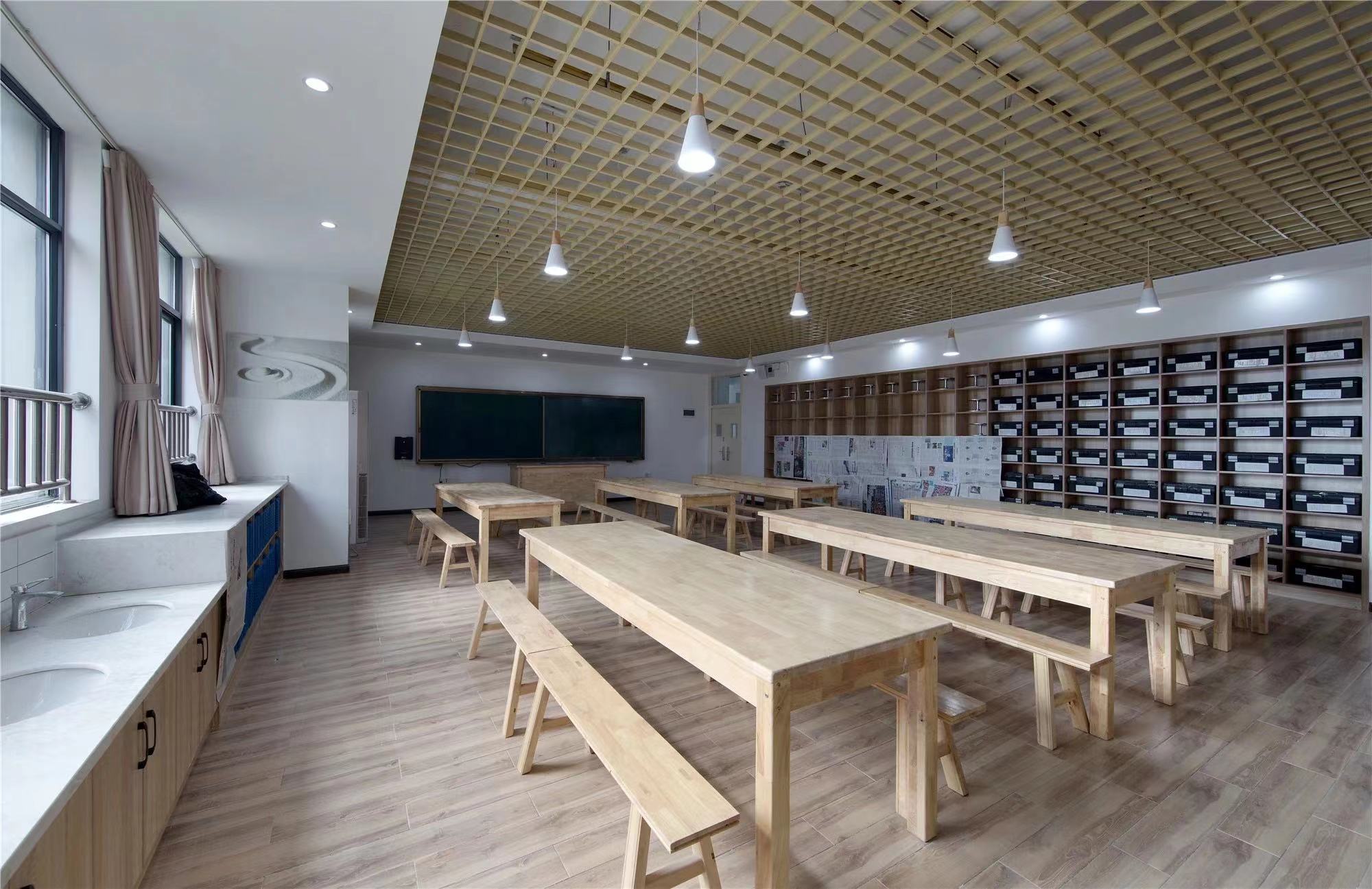 【學(xué)校案例】今泰裝飾在武漢市先后完成了與紅領(lǐng)巾學(xué)校6個(gè)校區(qū)的項(xiàng)目交付！(圖10)