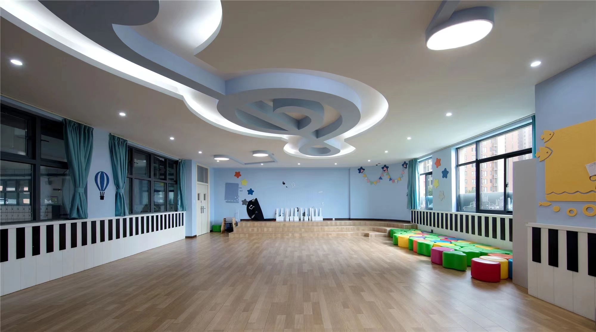 【學(xué)校案例】今泰裝飾在武漢市先后完成了與紅領(lǐng)巾學(xué)校6個(gè)校區(qū)的項(xiàng)目交付！(圖12)