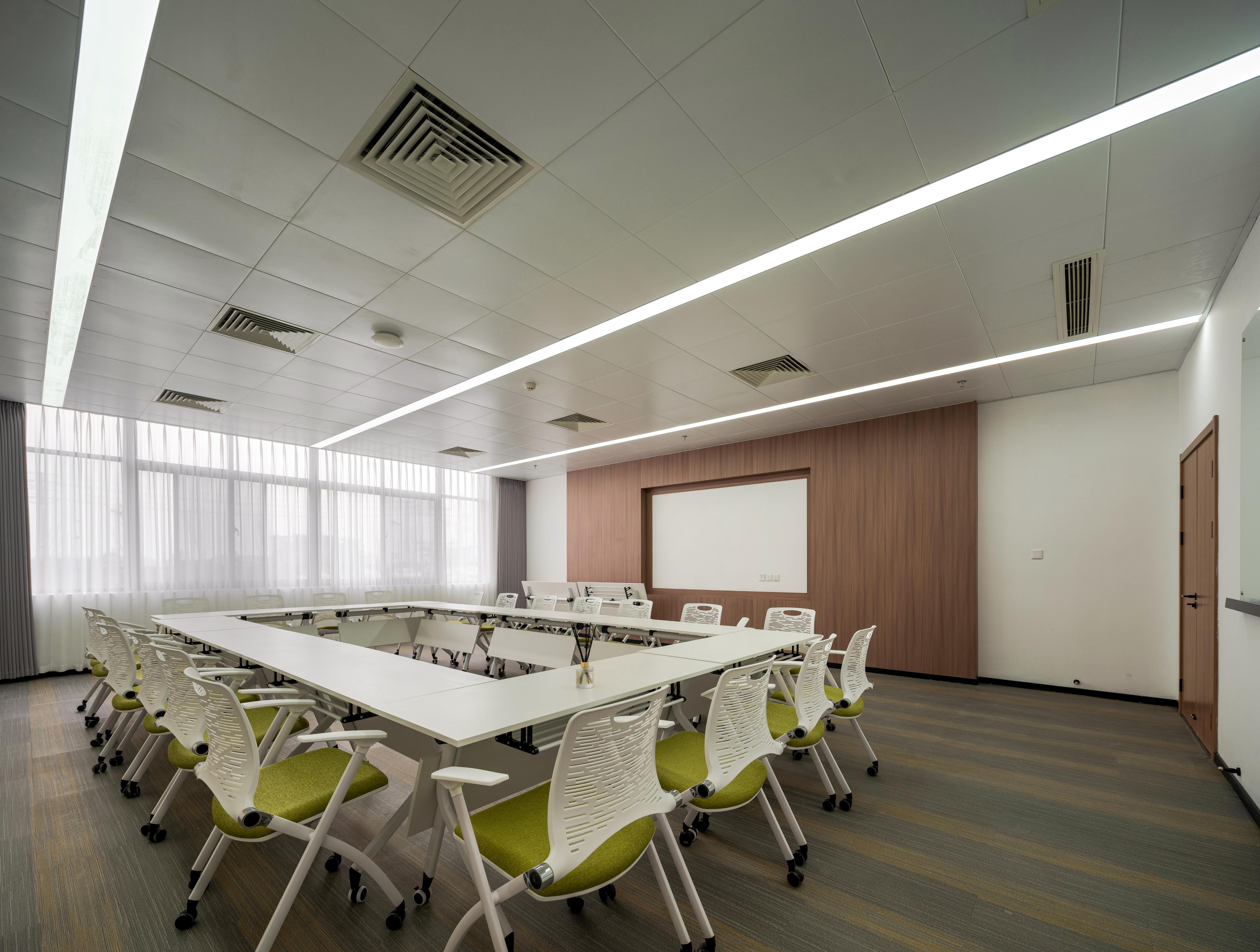 【完工案例】人福醫(yī)藥黃岡總部辦公室裝修完工！(圖7)