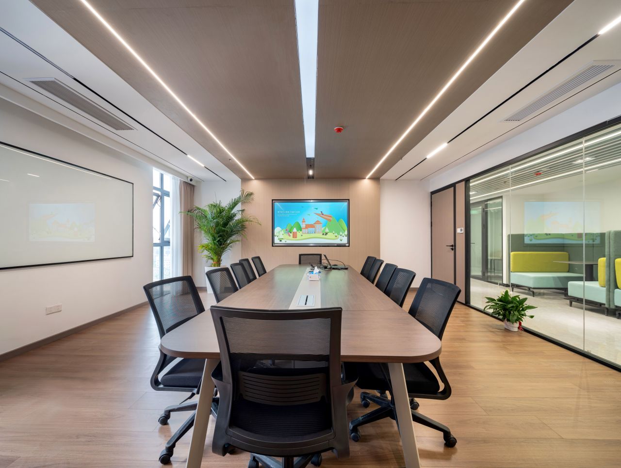 【完工案例】三相電力8000+㎡辦公室裝修項(xiàng)目圓滿交付并投入使用(圖30) 【完工案例】三相電力8000+㎡辦公室裝修項(xiàng)目圓滿交付并投入使用(圖30)